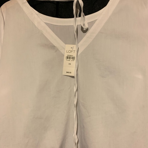 BNWT- Loft white blouse with tie sleeves - Picture 2 of 2